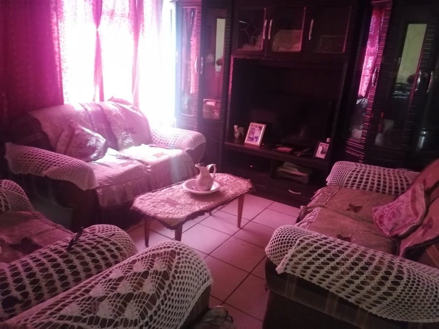 3 Bedroom Property for Sale in Heidedal Free State